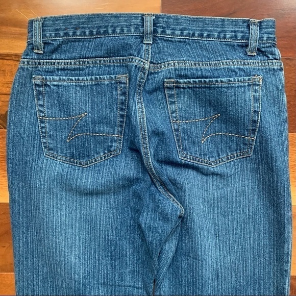 Zena Vintage Flare Jeans - Picture 7 of 8